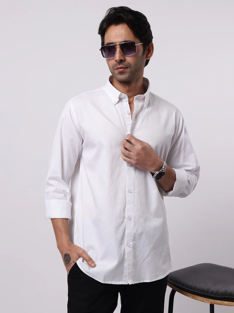 مانياك Maniac Mens Solid Collared Neck Full Sleeve Soft Twill Fabric White Shirt